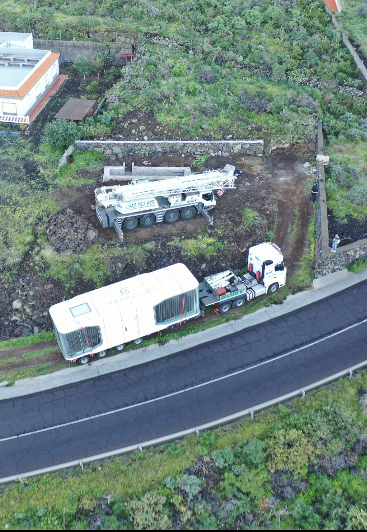 Transporte de capsula Modulus Caeli por carretera en El Hierro